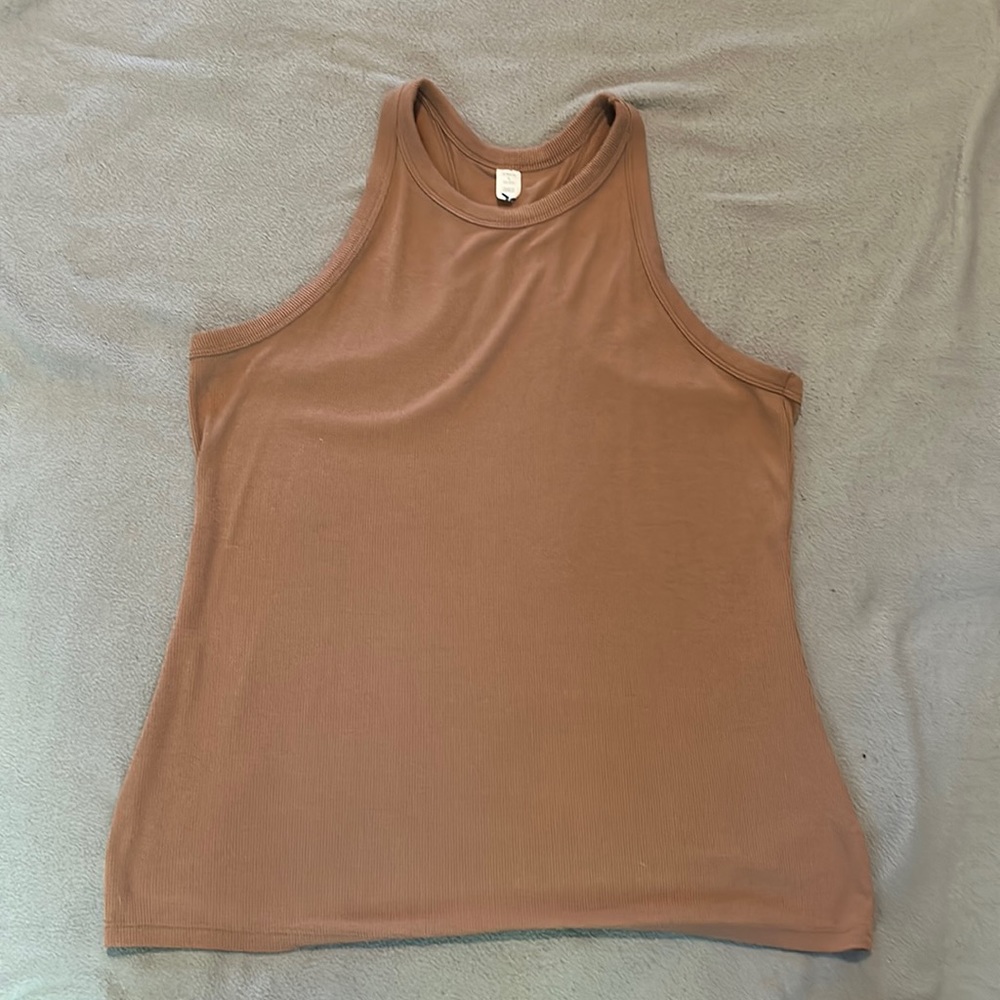 Razor back tank top